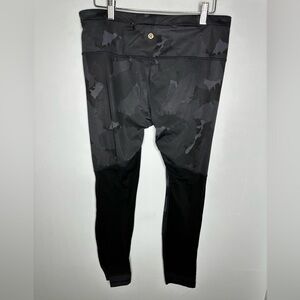 Lululemon All You Need Tight *Full-On Luxtreme Blue Black Camo Sz 10